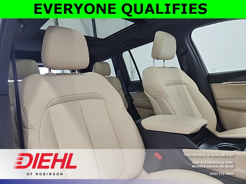 2025 Jeep Grand Cherokee Limited photo 13