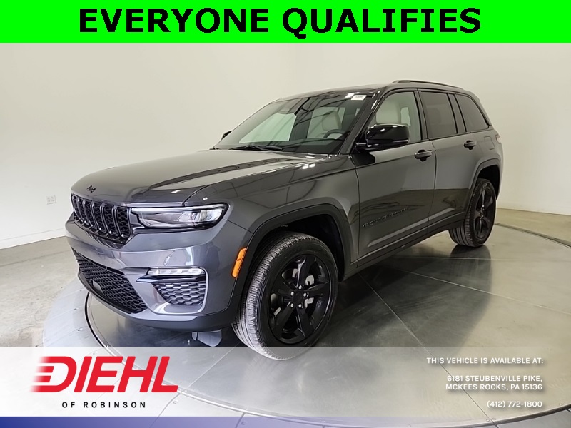 2025 Jeep Grand Cherokee Limited photo 2