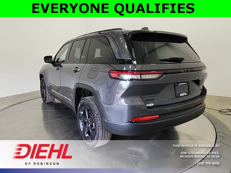 2025 Jeep Grand Cherokee Limited photo 4
