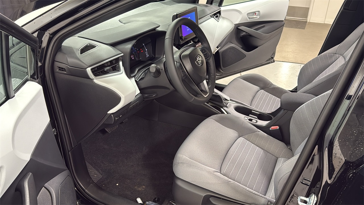 2026 Toyota Corolla SE photo 12