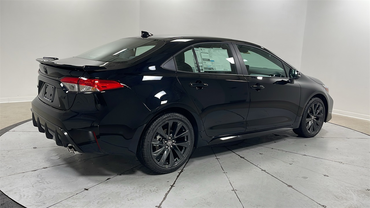 2026 Toyota Corolla SE photo 5