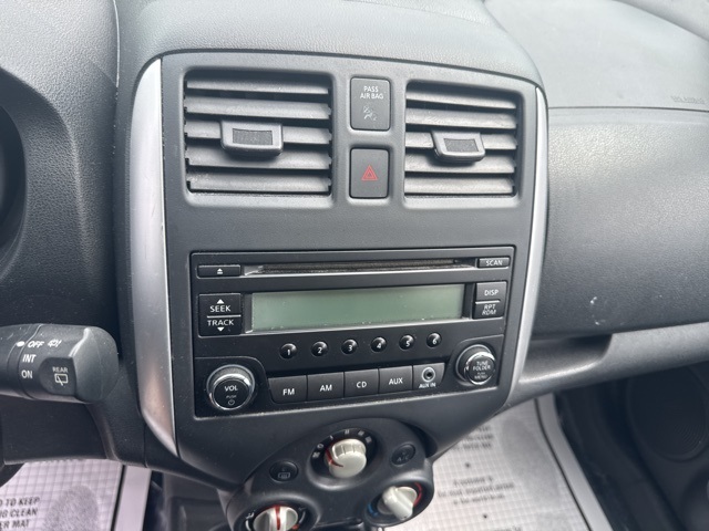 2014 Nissan Versa Note Plus photo 10