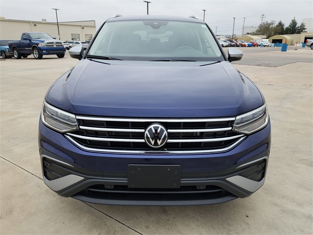 2024 Volkswagen Tiguan Wolfsburg Edition photo 4