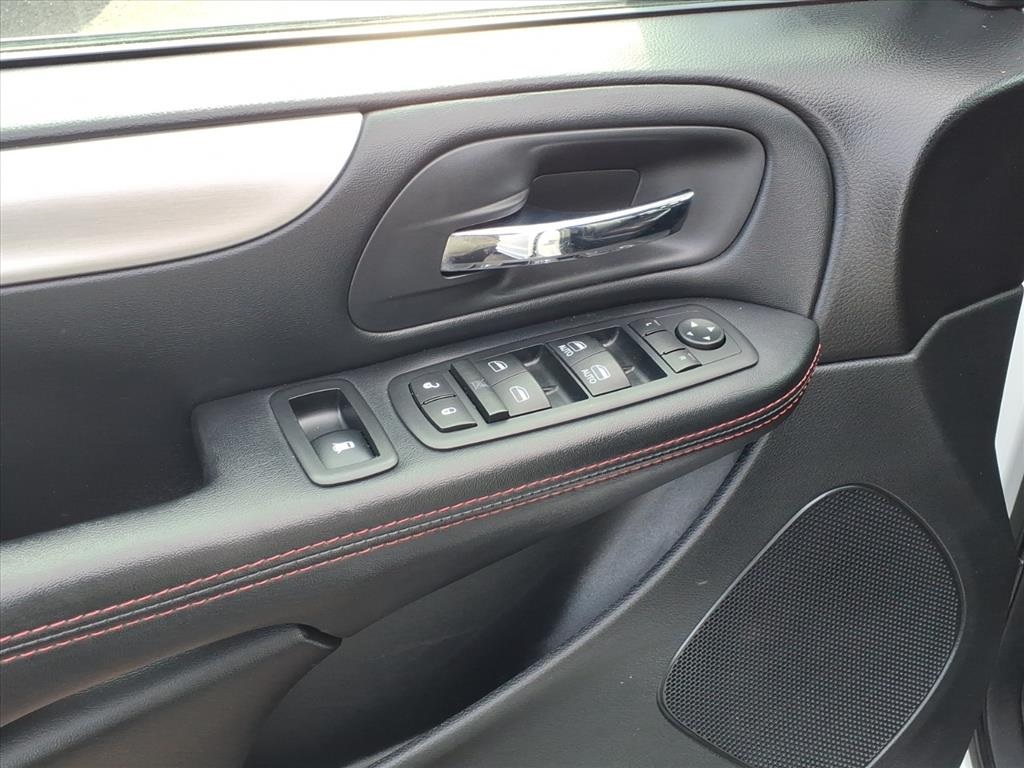 used 2017 Dodge Grand Caravan car, priced at $8,900