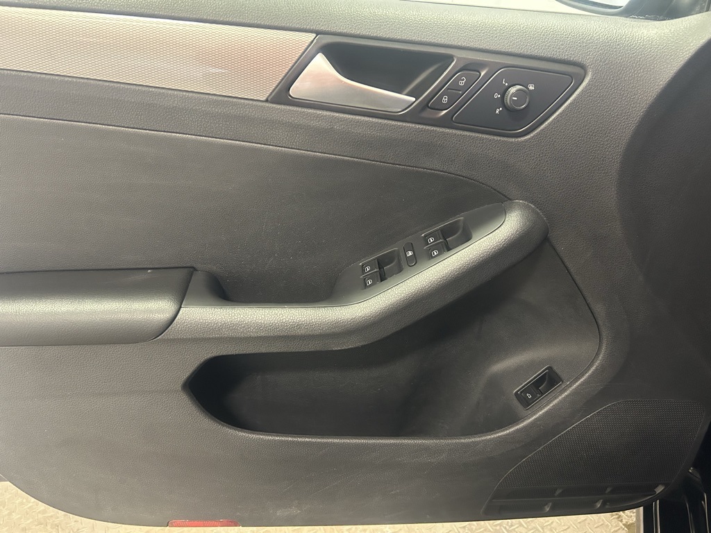 used 2018 Volkswagen Jetta car, priced at $7,551