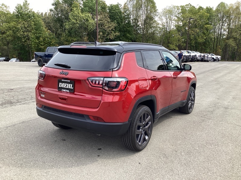 2026 Jeep Compass Limited Altitude photo 2