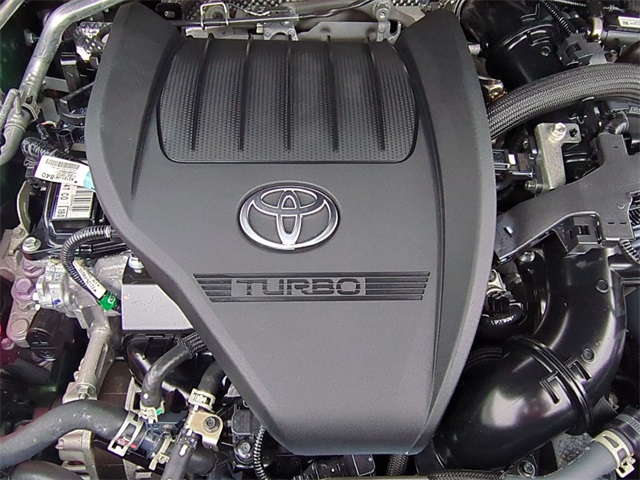 used 2023 Toyota Highlander car, priced at $39,400