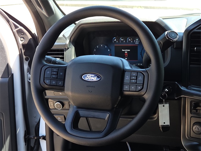 2025 Ford F-150 STX photo 13