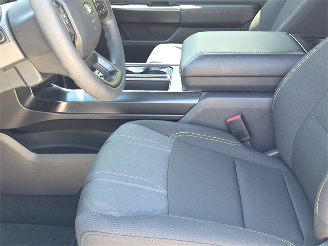 2025 Ford F-150 STX photo 17