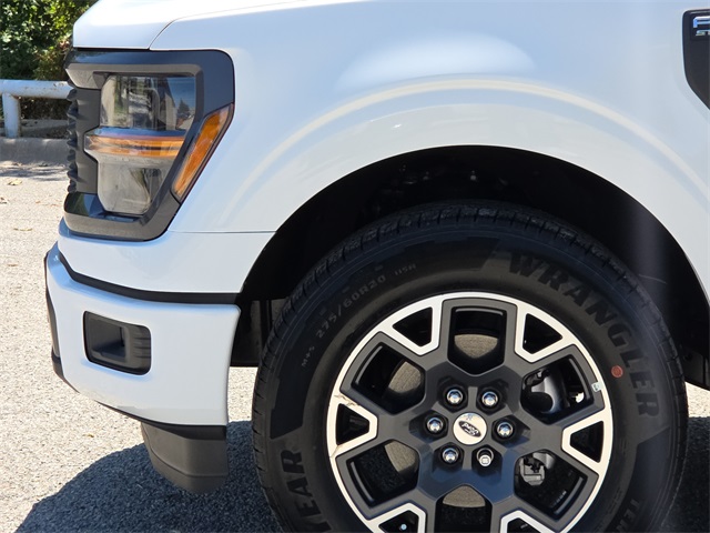 2025 Ford F-150 STX photo 5