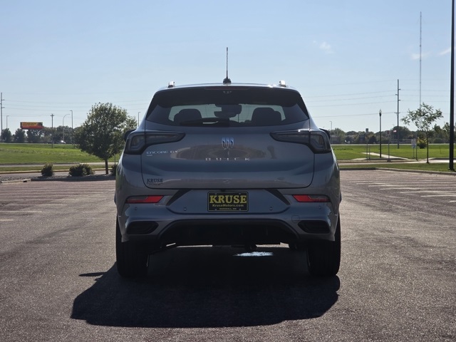 2026 Buick Encore GX Avenir photo 27