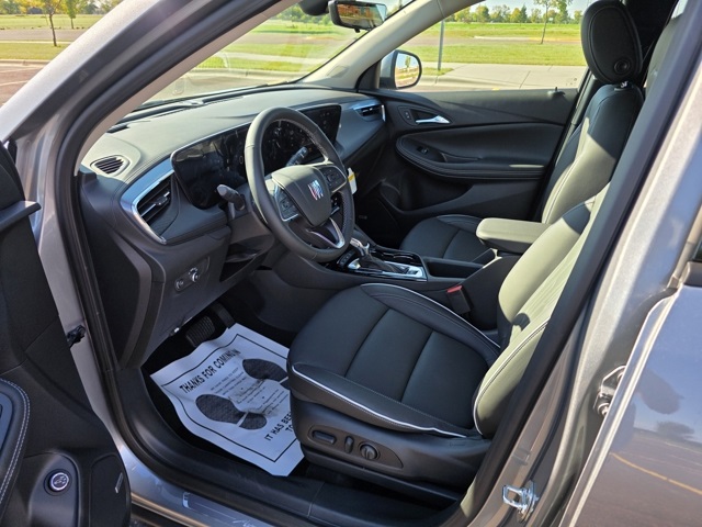2026 Buick Encore GX Avenir photo 6