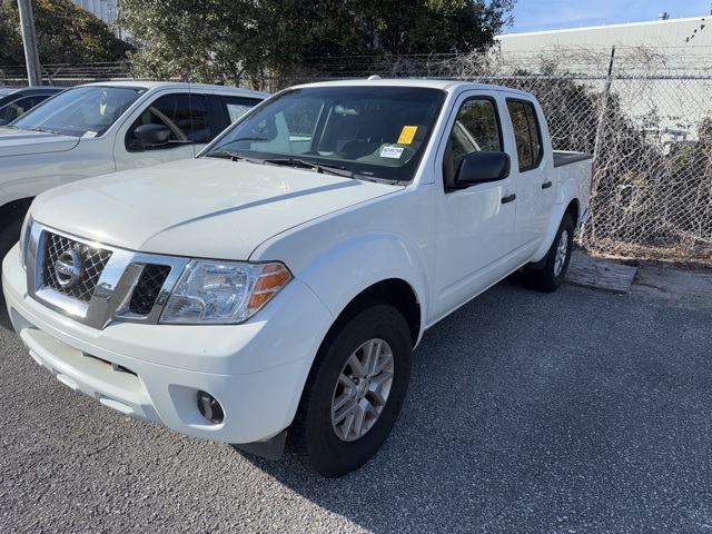 2016 Nissan Frontier SV's photo