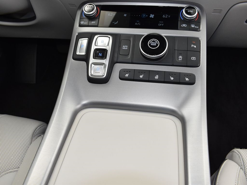2024 Hyper White Hyundai Palisade Calligraphy FWD SUV