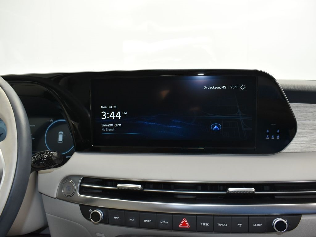2024 Hyper White Hyundai Palisade Calligraphy FWD SUV