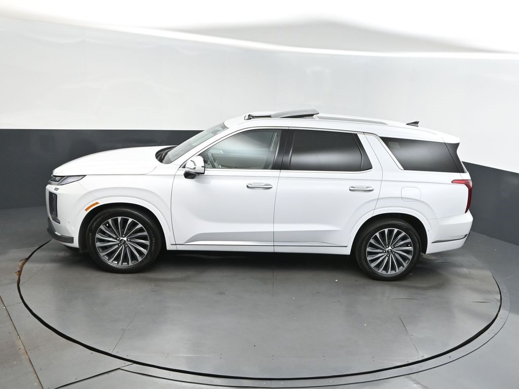 2024 Hyper White Hyundai Palisade Calligraphy FWD SUV