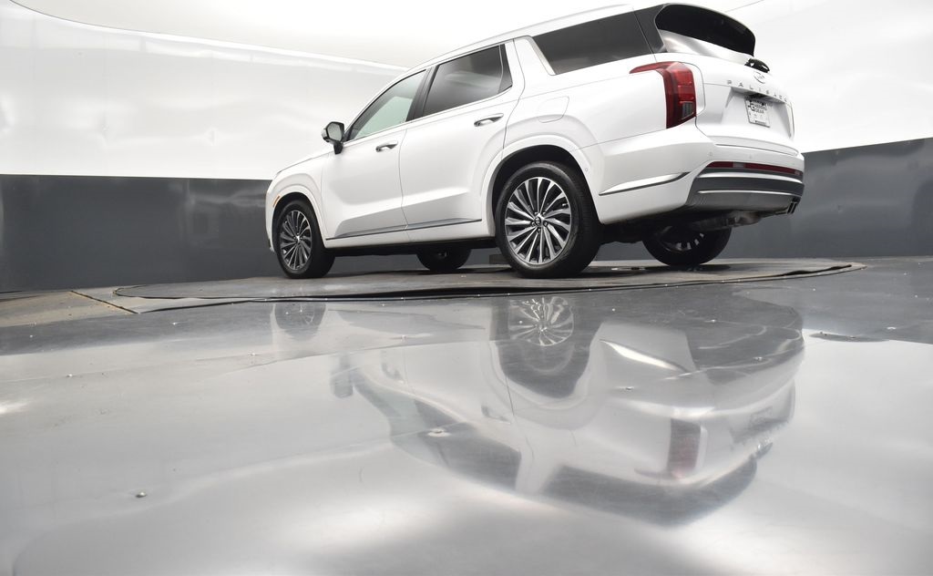 2024 Hyper White Hyundai Palisade Calligraphy FWD SUV
