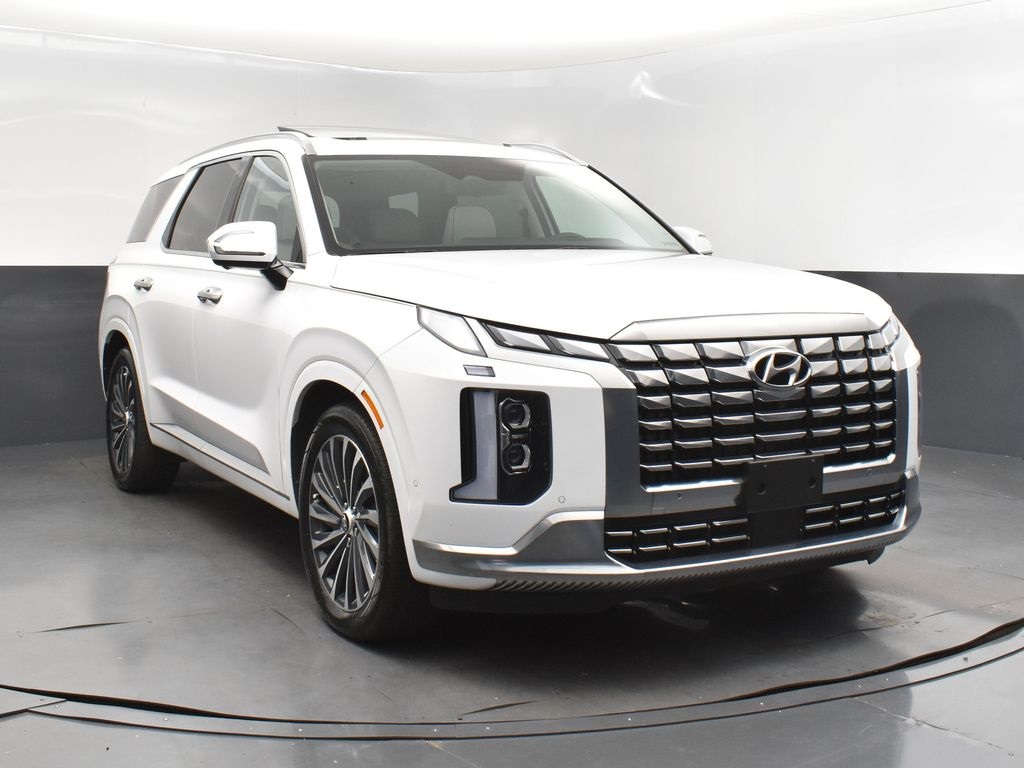 2024 Hyper White Hyundai Palisade Calligraphy FWD SUV