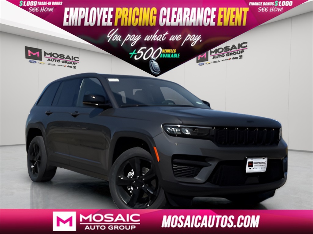 New 2025 Jeep Grand Cherokee Laredo SUVs