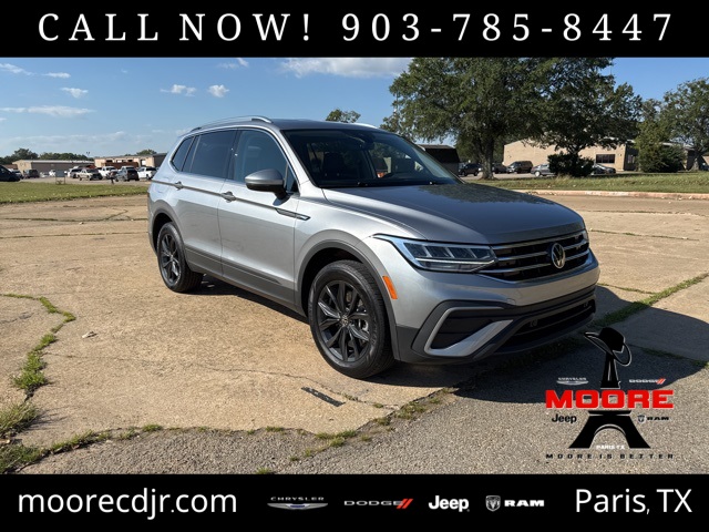 2024 Volkswagen Tiguan SE's photo