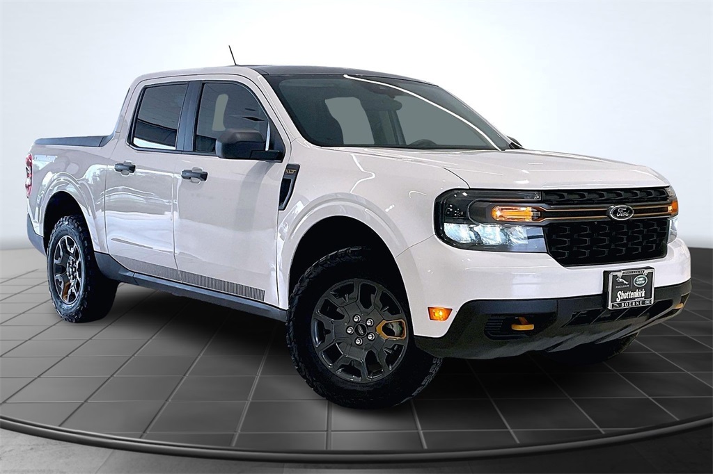 2023 Ford Maverick XLT's photo