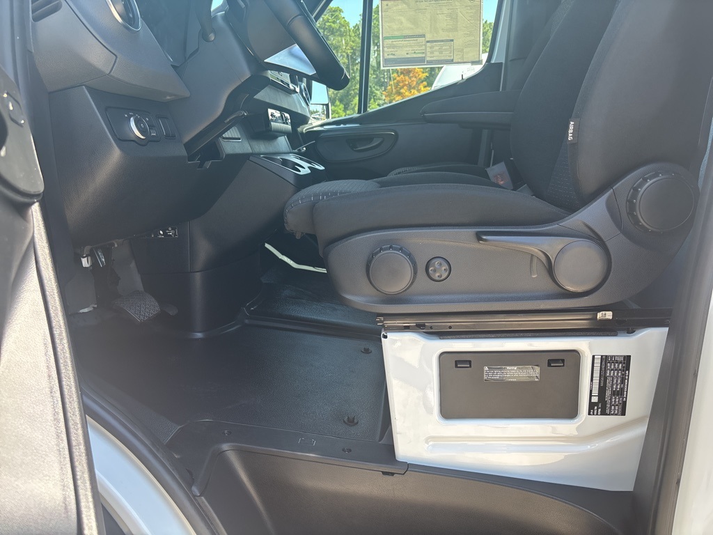 New 2025 Mercedes-Benz Sprinter 2500 Standard Roof RWD Empty Cargo Van for sale #MV1603 - photo 62