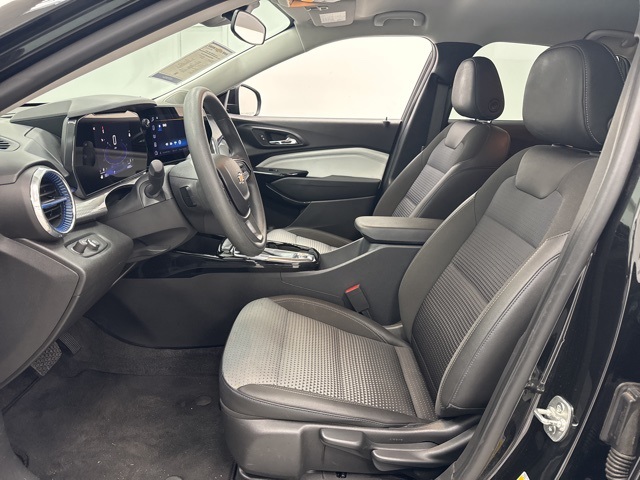 used 2024 Chevrolet Trax car, priced at $20,990