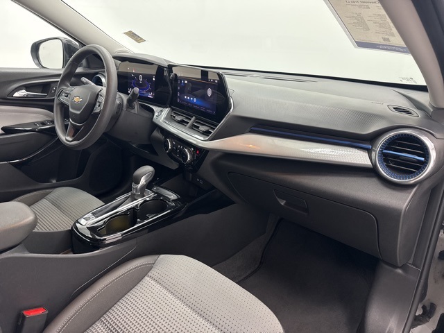 used 2024 Chevrolet Trax car, priced at $20,990