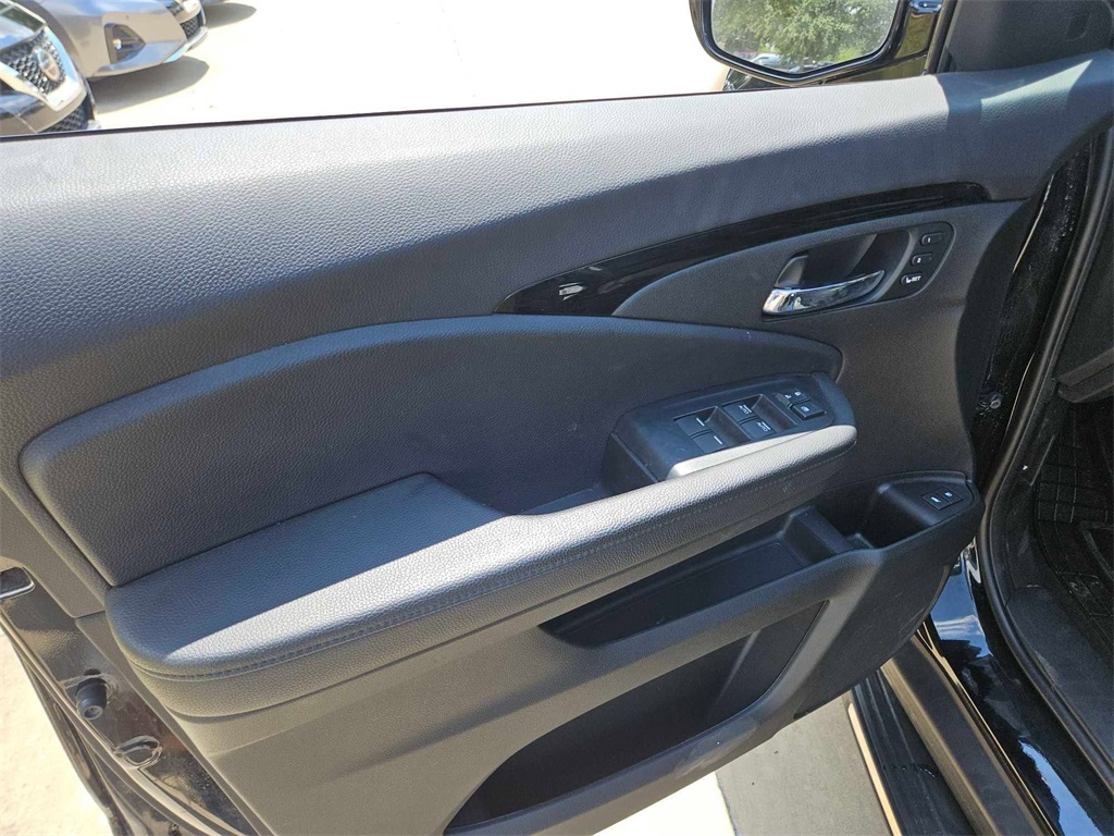 2022 Honda Pilot Touring photo 10