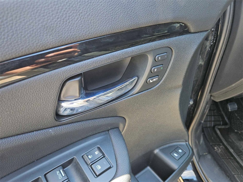 2022 Honda Pilot Touring photo 11