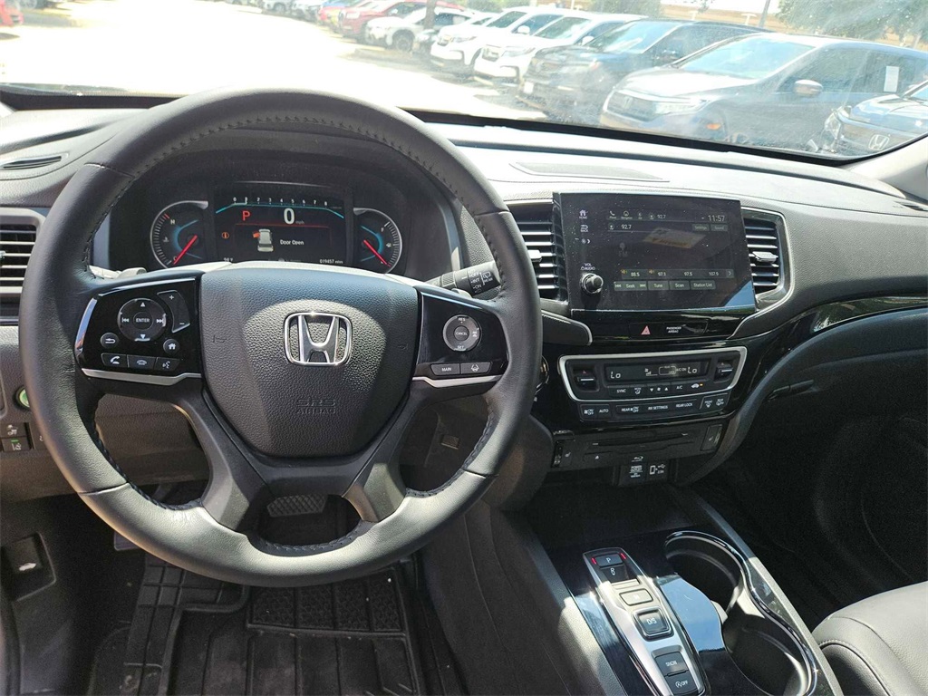 2022 Honda Pilot Touring photo 15