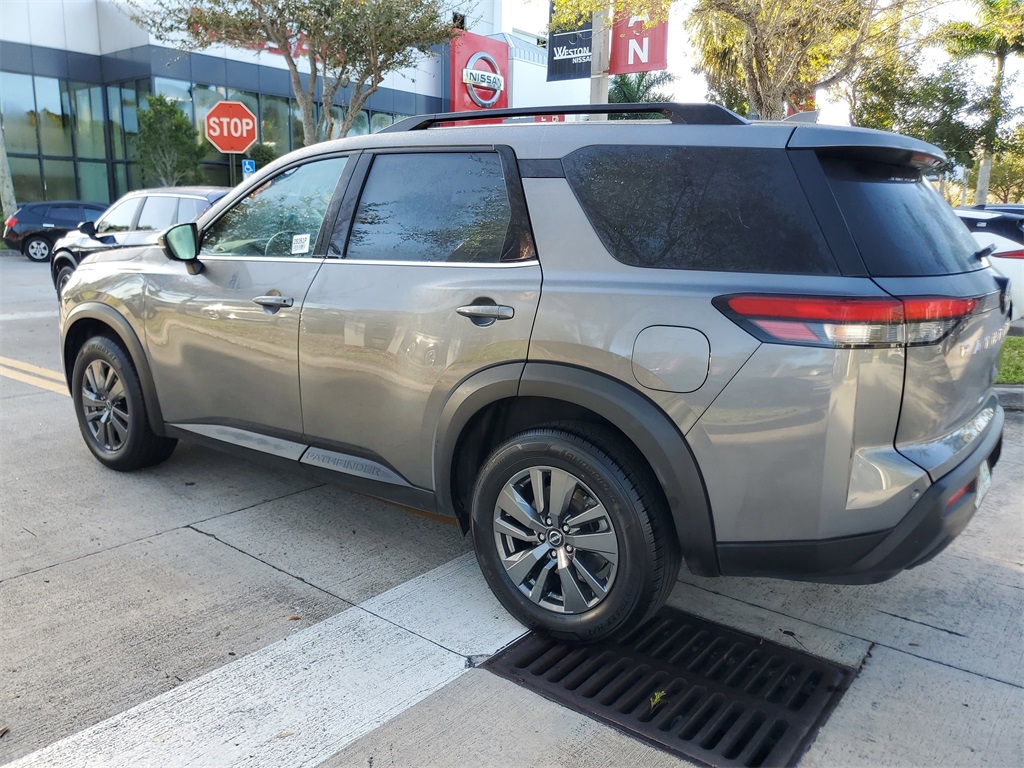 used 2024 Nissan Pathfinder car, priced at $27,995