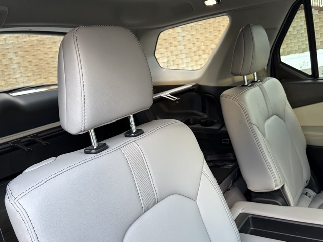 used 2025 Honda Pilot car, priced at $39,995