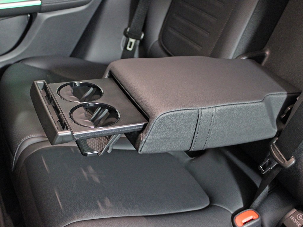 used 2025 Mercedes-Benz GLC car, priced at $59,996