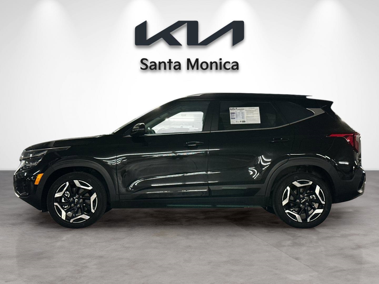 2025 Kia Seltos SX's photo