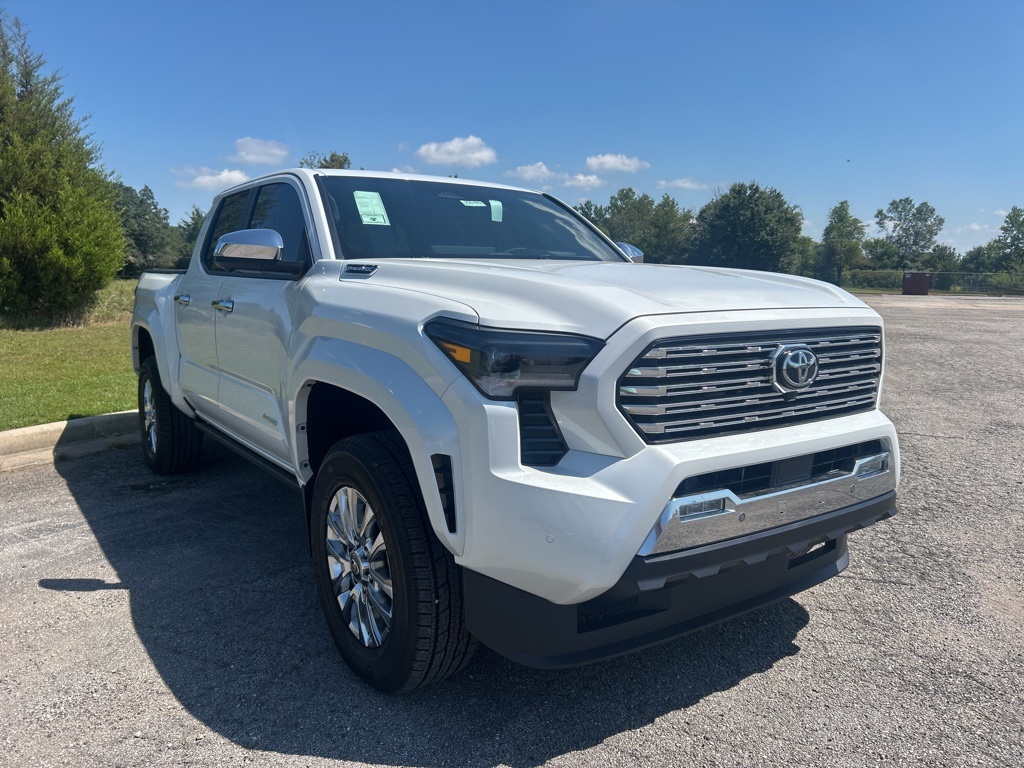 2025 Toyota Tacoma Limited Double Cab photo 3