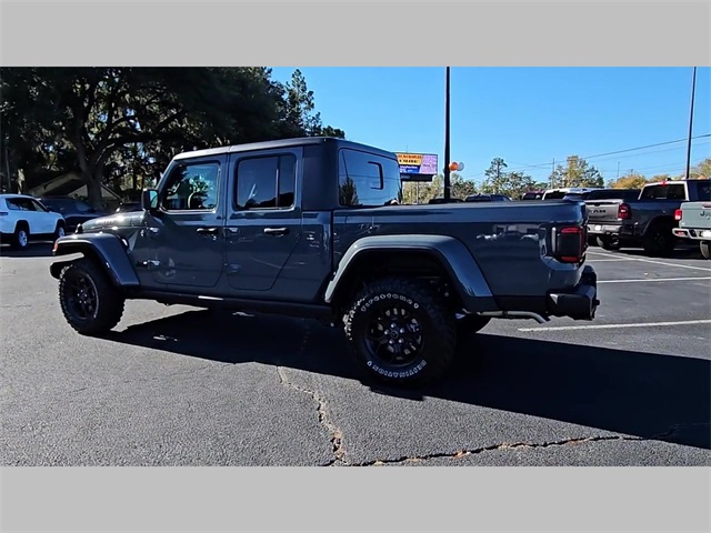 2026 Jeep Gladiator Willys 4x4