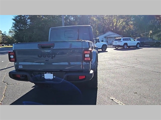 2026 Jeep Gladiator Willys 4x4