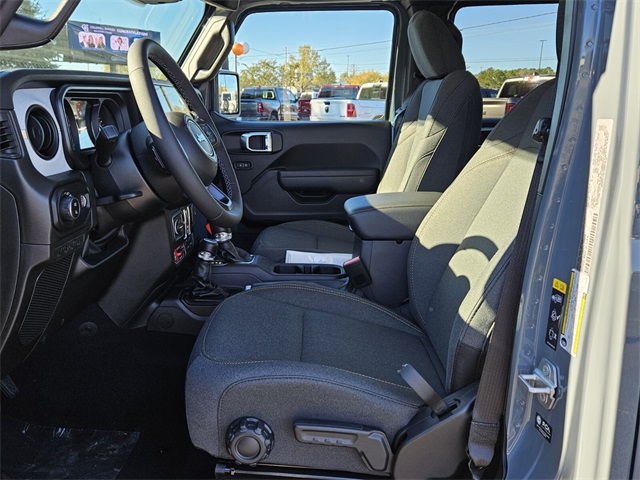 2026 Jeep Gladiator Willys 4x4