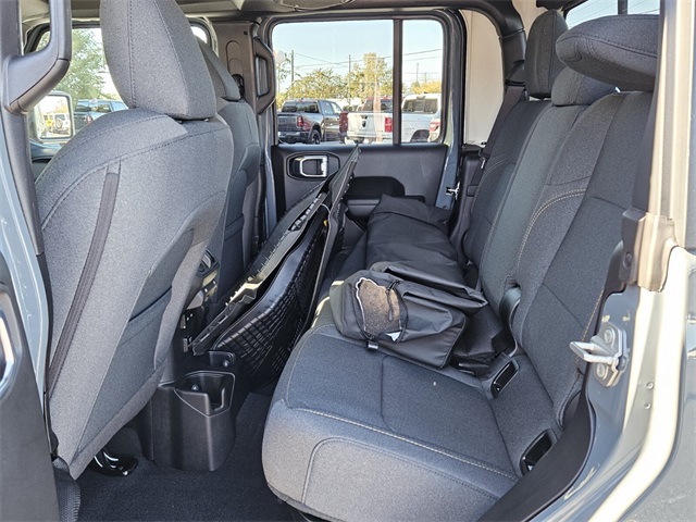 2026 Jeep Gladiator Willys 4x4