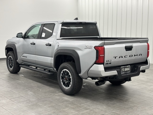 2025 Toyota Tacoma TRD Off-Road Double Cab photo 4
