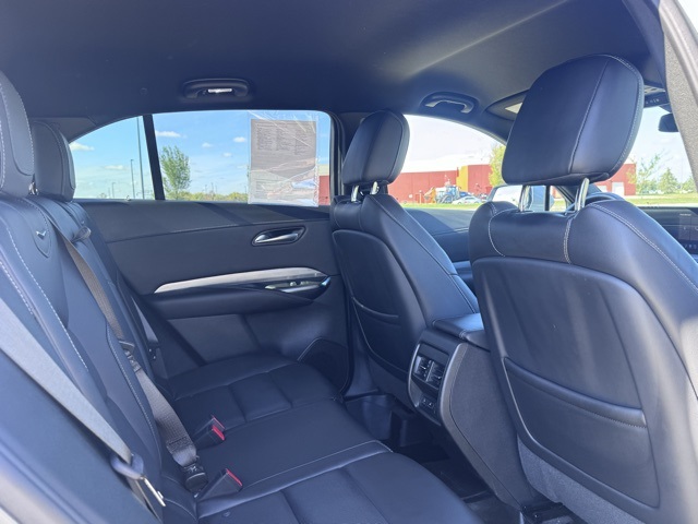 2024 Cadillac XT4 AWD Premium Luxury