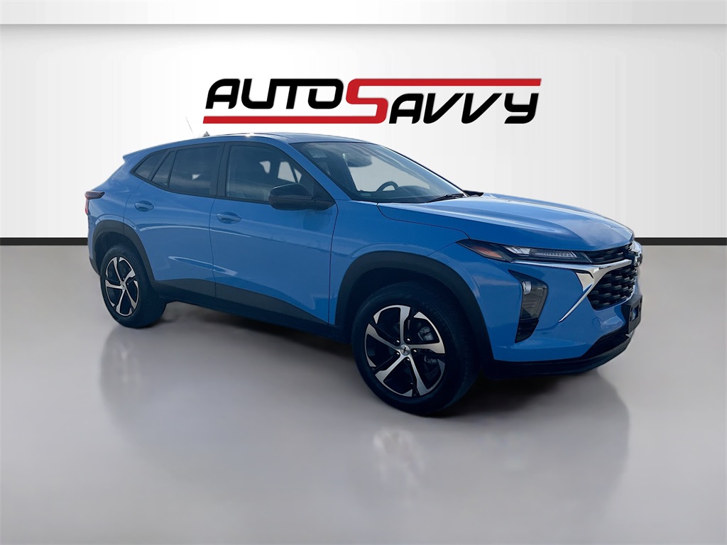 2024 Chevrolet Trax RS's photo