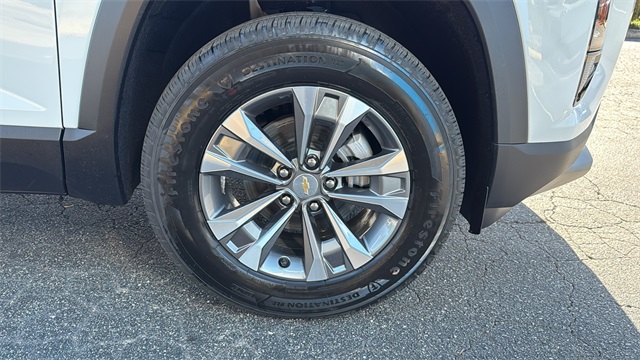 new 2026 Chevrolet Equinox car, priced at $30,820