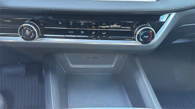 new 2026 Chevrolet Equinox car, priced at $30,820