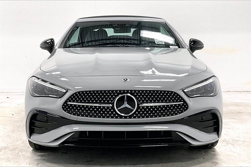 2025 Mercedes Benz CLE 300 4MATIC photo 3