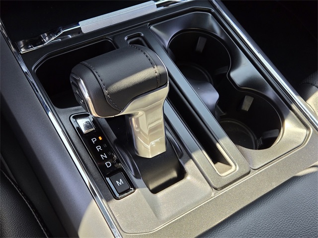 New 2025 Ford F-150 SuperCrew 6.5' Box Lariat