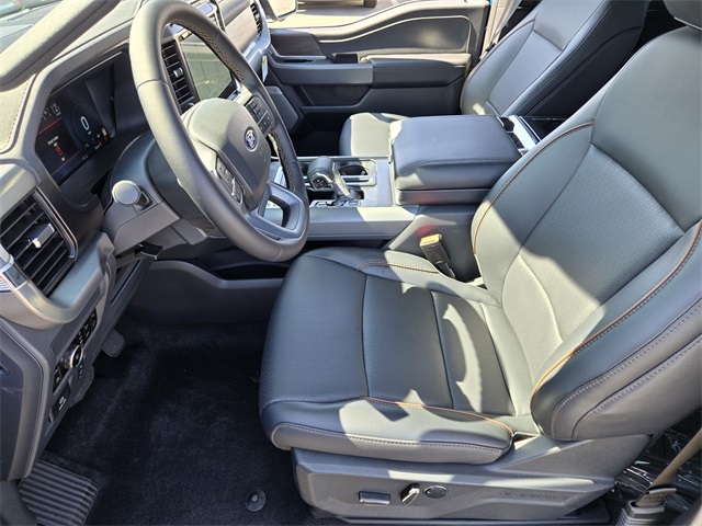 New 2025 Ford F-150 SuperCrew 6.5' Box Lariat