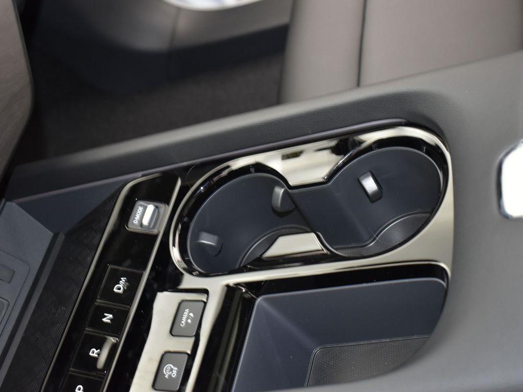 2025 Nissan Murano SL photo 21