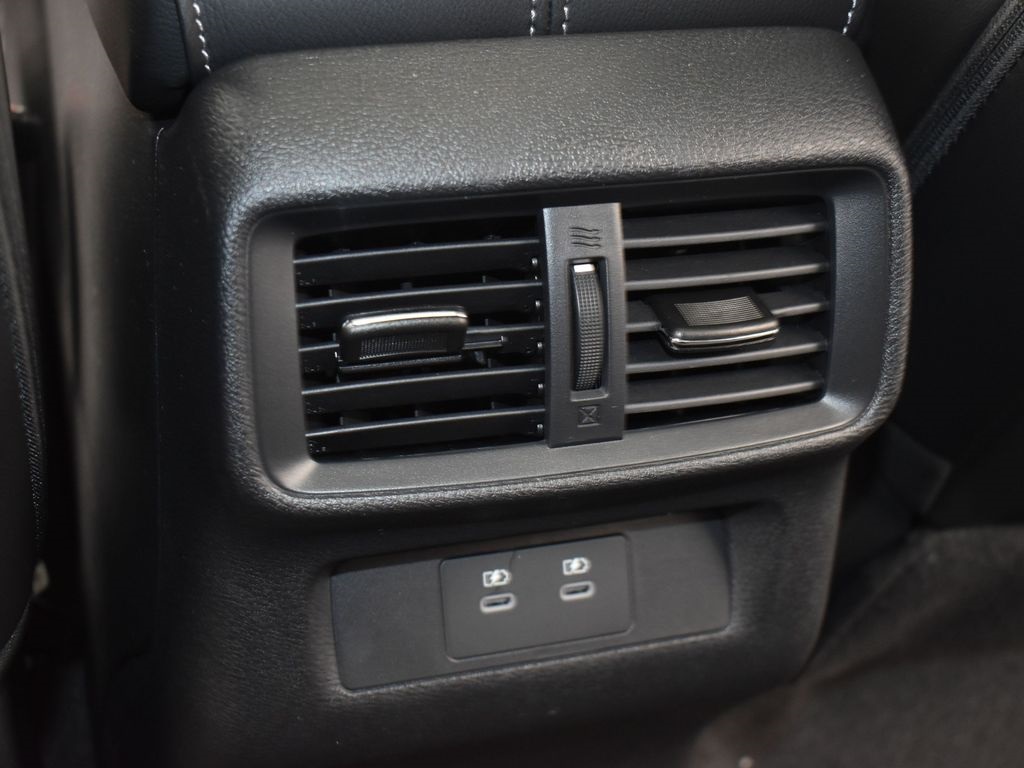 2025 Nissan Murano SL photo 23
